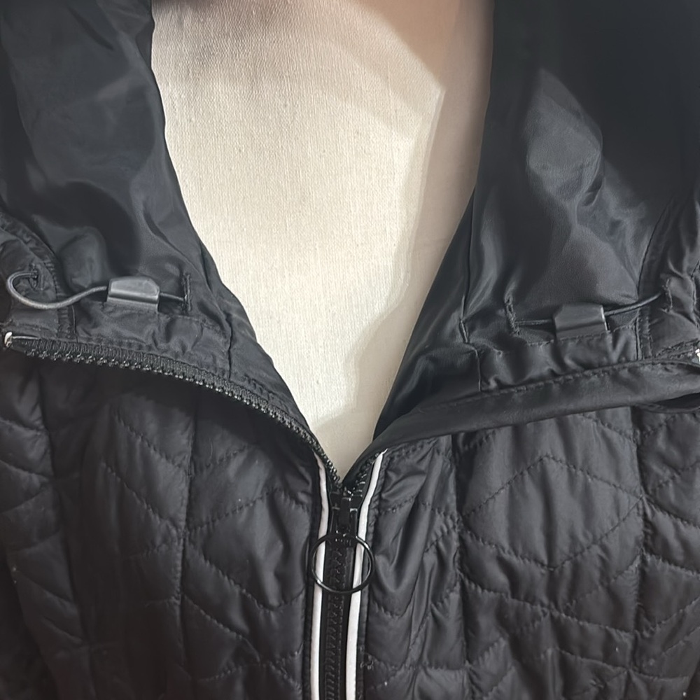 Women’s Under Armour Large Pullover - image 6